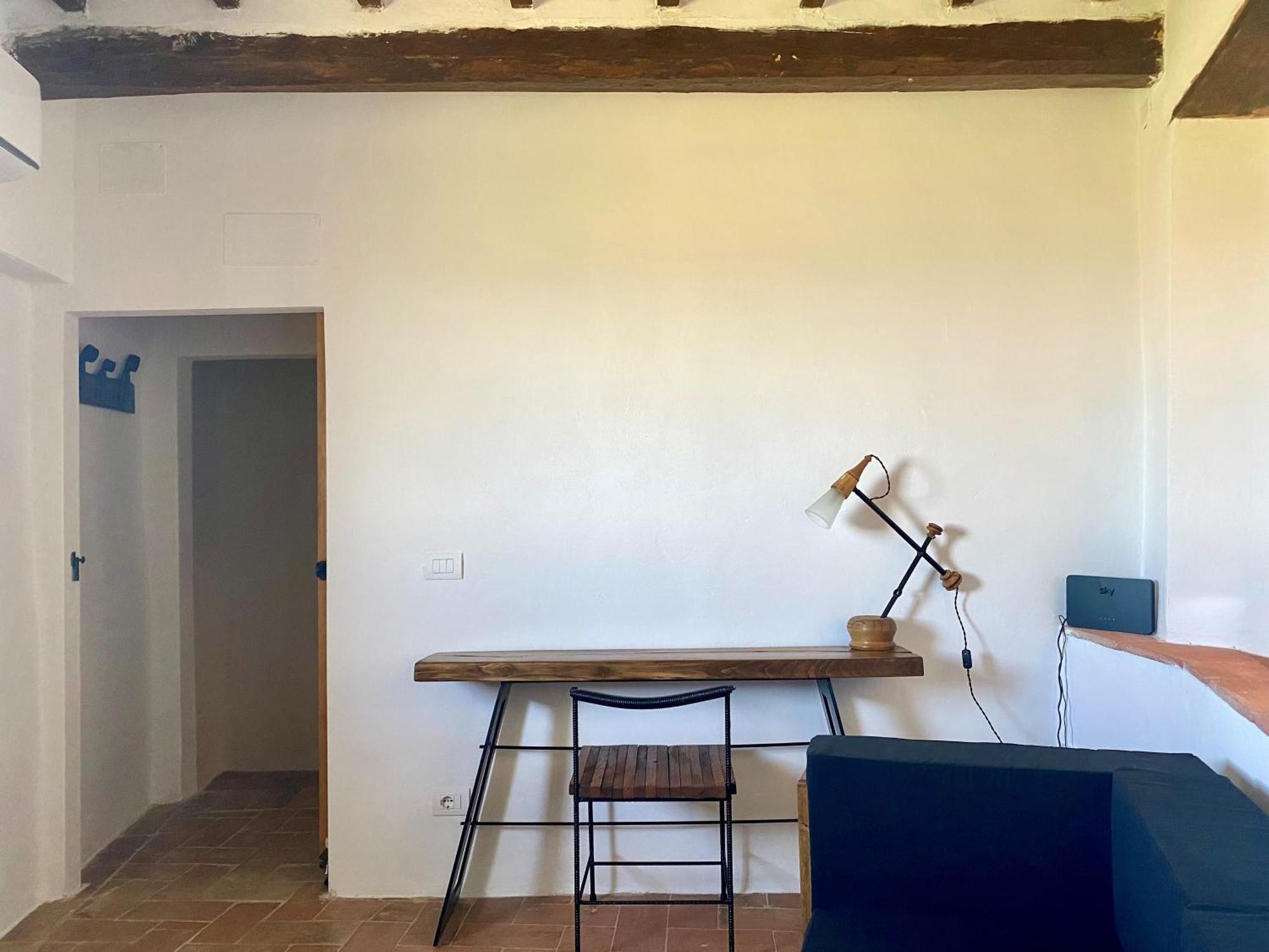Corner Nest In Montalcino
