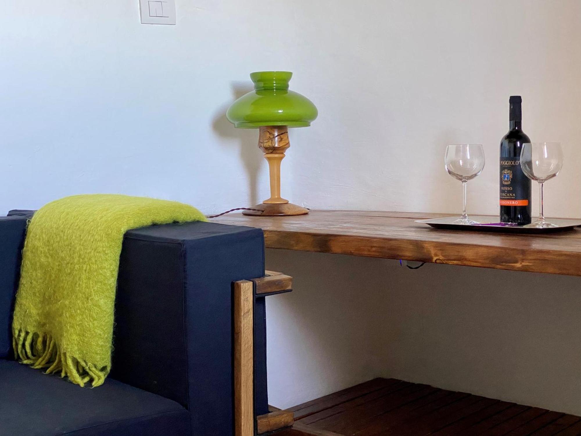 Corner Nest In * Montalcino
